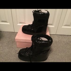 NWT CAPE ROBBIN Sz 10 Women Ankle High Ski Snow Winter Glitter Moon Boots Black